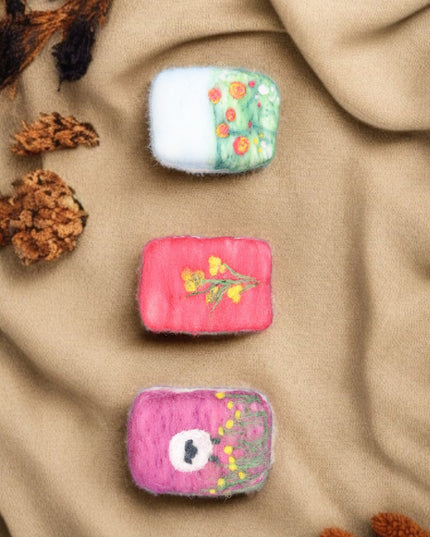 Handmade Merino wool felted naturally dyed soap (set of 3)