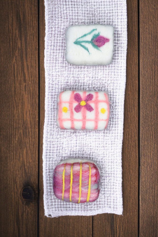 Handmade Merino wool felted naturally dyed soap (set of 3)